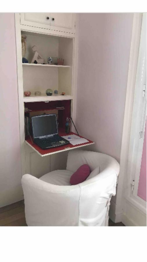 Superbe Appartement Proche De La Butte Montmartre Париж Екстериор снимка